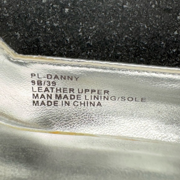 BCBG Paris PL-Danny Heel in Metallic Silver Shoe Size 9 NEW - Picture 8 of 12